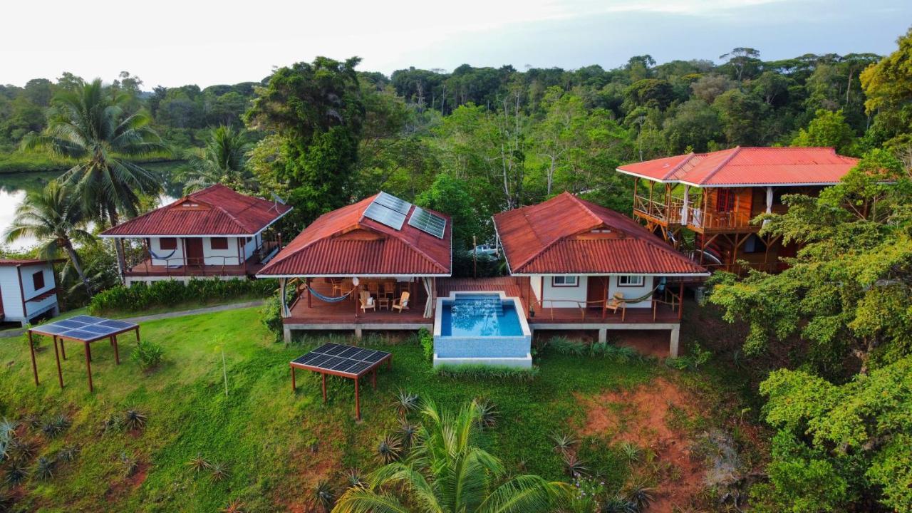 Casa Marlin Acomodação com café da manhã Bocas Town Exterior foto